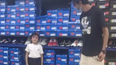 شاهد.. وصلة رقص محمد علاء وابنته (فيديو)