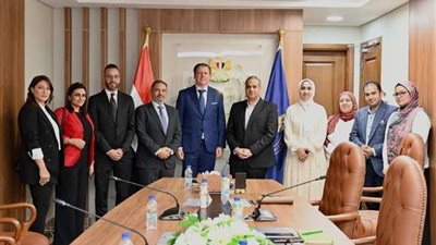 رئيس هيئة الدواء المصرية يستقبل رئيس شركة باير كونسيومر كير