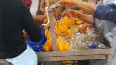 الحكومة توضح حقيقة وجود عصائر فاسدة بالأسواق