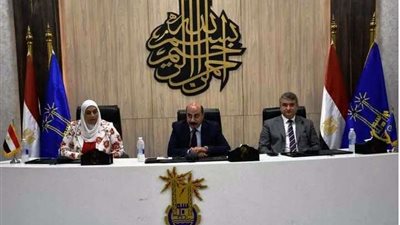 التنمية الصناعية: نستهدف جذب 6,4 مليار دولار استثمارات للصعيد