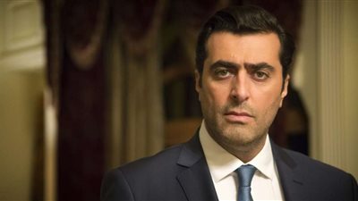 باسم ياخور يستعرض عضلاته عبر 