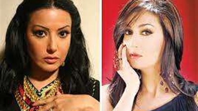 غادة عبد الراازق تهنئ سمية الخشاب على مسرحية 