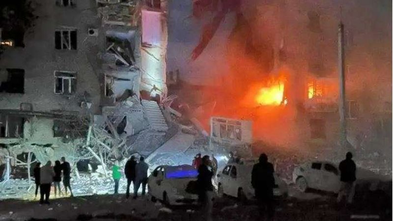 قصف صاروخي لزابوريجيا