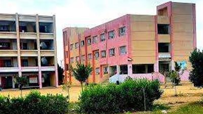 بالشوم والأسلحة البيضاء.. تفاصيل هجوم 6 ملثمين على مدرسة ثانوي بالإسماعيلية