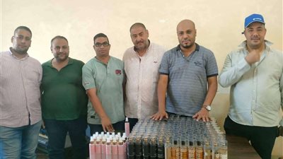 بدل غطس وبندقية ضغط وأقراص مخدرة و أحذية ضمن 15 محضر جمركى بسفاجا