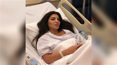 دينا حايك تجيب على أنباء إصابتها بسرطان الثدي