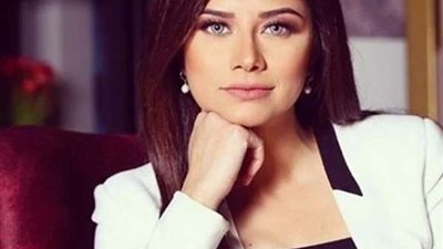 تعافي دينا زهرة مذيعة cbc إكسترا من فيروس كورونا.. صور