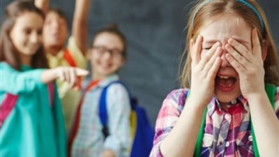 في اليوم العالمي لمكافحته.. 4 أبراج فلكية متنمرة بالفطرة