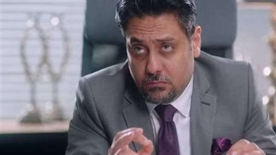 الحق سيظهر .. تامر فرج ينتقد تصريحات لوسي حول مسرحية الحفيد