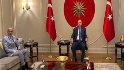 محافظ البنك المركزي الليبي يلتقي أردوغان لتمويل الميليشيات الإرهابية