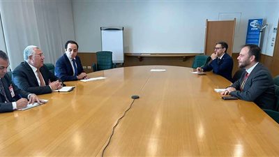 القصير يبحث مع رئيس لجنة الأمن الغذائي بالفاو  سبل مواجهة تأثير التغيرات المناخية على الزراعة