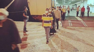 وزير النقل يتابع وصول 348 راكب مصري على الخط الملاحي العقبة / نويبع