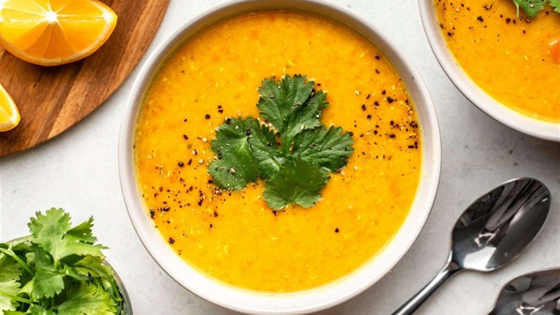 شوربة العدس