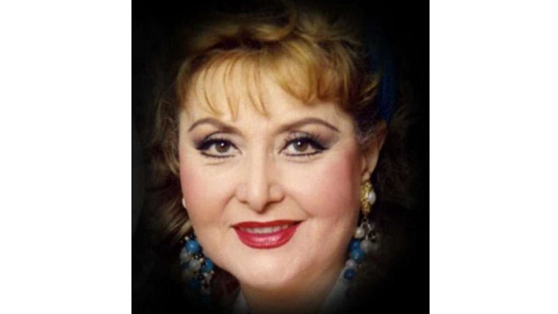 الفنانة ليلى طاهر