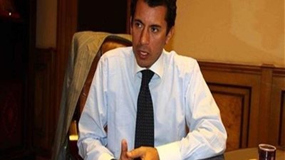 جولة تفقدية لوزير الرياضة داخل مقر الزمالك في اليوم الأول لفتح الأندية