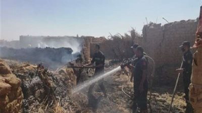 السيطرة على حريق هائل نشب في حظيرة ماشية بالوادي الجديد