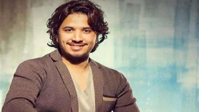 مصطفى حجاج ينشر مقطعا من أغنيته 