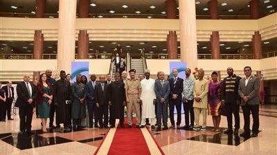 القوات المسلحة تنظم زيارة لوفد من جمعية رجال الأعمال المصريين الأفارقة