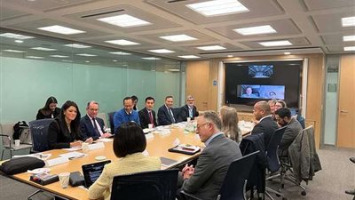 المشاط تشارك في جلسة نقاشية للمنتدي الاقتصادي العالمي حول التجارة والمدفوعات الإلكترونية