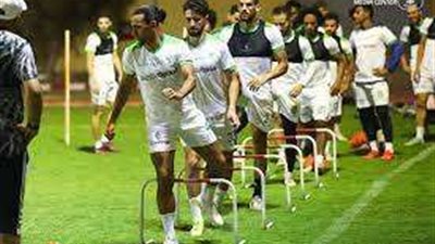 سباح عالمي يعلن تواجده غد للسباحة بالبحر الأحمر