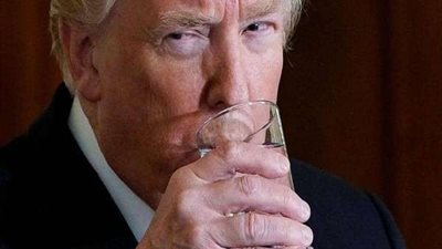 ترامب يعلق على عدم ارتدائه الكمامة