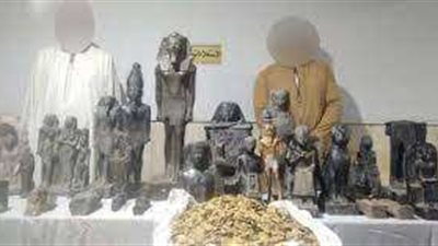 القبض على شخصين بحوزتهما ٢٧ تمثال يشتبه فى أثريتهم بالفيوم