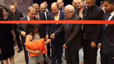 محافظ بورسعيد يفتتح فندق ومنتجع سياحى بمدينة بورفؤاد