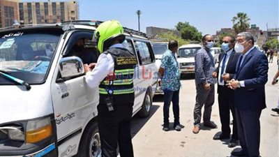 محافظ المنيا يسحب تراخيص عدد من سيارات السرفيس لعدم الالتزام بالإجراءات الوقائية