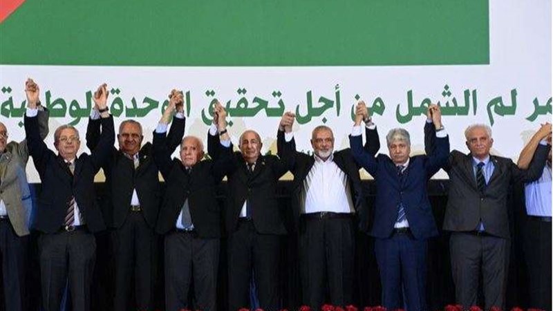 إعلان الجزائر ينجح