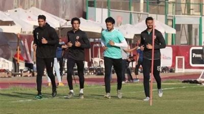 تدريبات بدنية قوية لرباعي حراسة الأهلي