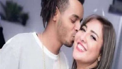 شاهد.. مي كساب تستعيد ذكريات زواجها.. 