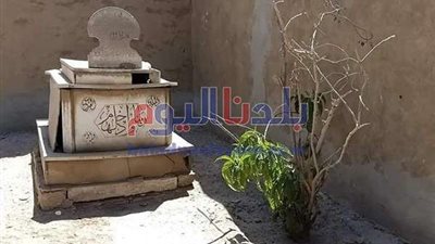 آخر استعدادات مقابر البساتين لاستقبال جثمان رجاء الجداوي.. صور