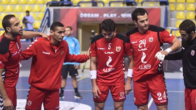 بعثة كرة اليد بالأهلي  تغادر القاهرة للمشاركة في كأس العالم