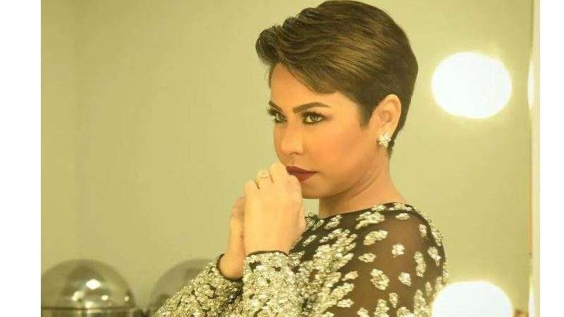 الفنانة شيرين عبد
