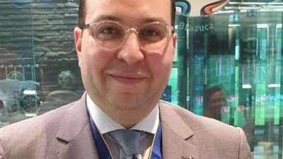 خالد رفعت ممثلًا عن رابطة الاندية في اجتماع الروابط العالمية بالإمارات