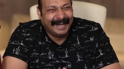 محمد ثروت يداعب جمهوره بصورة جديدة على إنستجرام