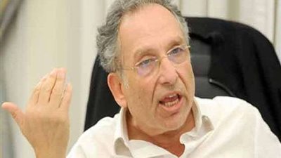 اليوم.. محاكمة ممدوح حمزة لاتهامه بنشر أخبار كاذبة