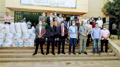 الغرفة التجارية ببني سويف تتبرع بمستلزمات طبية للصحة بـ300 ألف جنيه