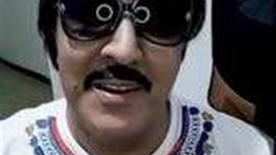 نفس الملامح.. ظهور شبيه لسمير غانم  على السوشيال ميديا