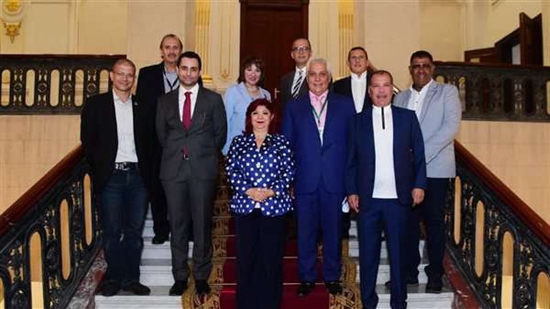 اللجنة المشتركة من
