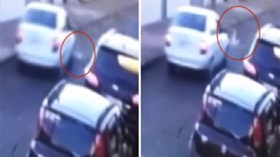 لحظة نجاة طفل من موت محقق.. فيديو