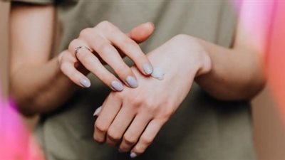 4 نصائح مهمة للحصول على أيدي ناعمة كالحرير