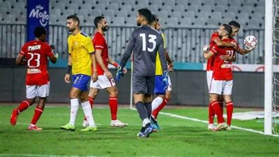 مرور الربع الأول من مباراة الأهلي والإسماعيلي