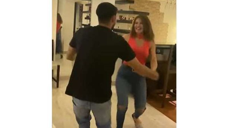 الفنانة هيدي كرم