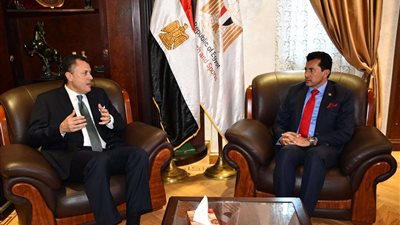 لبحث سبل التعاون وزراء السياحو والشباب في لقاء هام اليوم