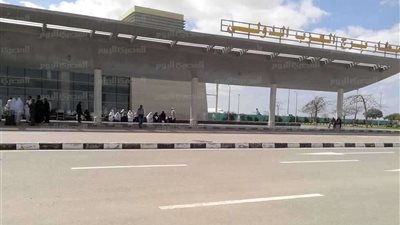 مطار برج العرب الدولى يعتمد شهادة الأيزو لمدة عام آخر