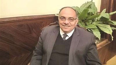 مستشار وزيرة الصحة يعرض تحليلاً لوفيات كورونا في مصر