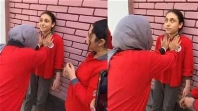 استشاري نفسي يحذر من مخاطر كبيرة يتعرض لها الأطفال.. فيديو