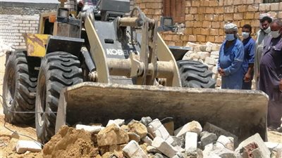 لليوم الثاني..  إزالة 20 حالة تعدي بمركز سمالوط