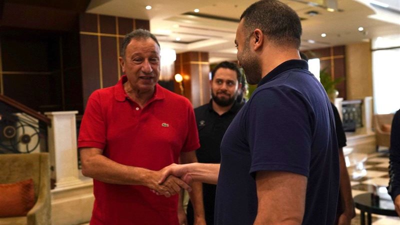 الخطيب